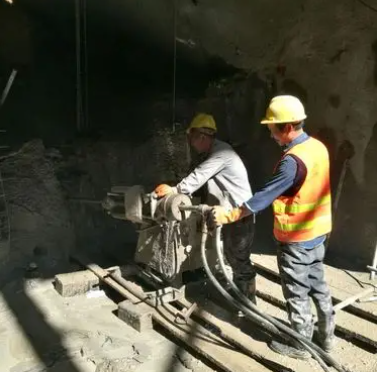 东莞生态园水下抗分散灌浆料特点 水下不分散注浆料介绍